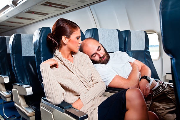 The Ultimate Insider’s Guide: 6 Unspoken Etiquette Rules for Air Travel