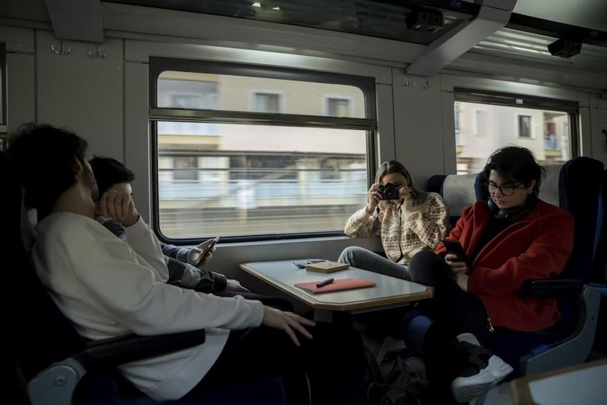 Japan Rail Pass Green Car: Your VIP Ticket